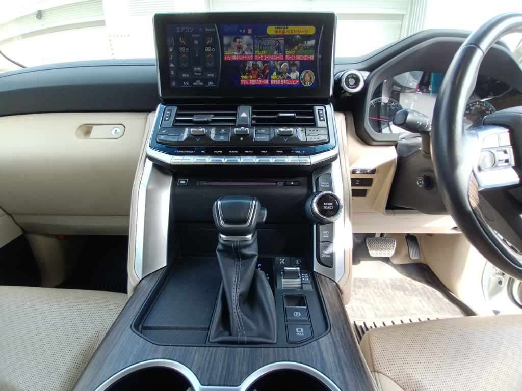 2022 Toyota Land Cruiser ZX 4WD auction photo 11