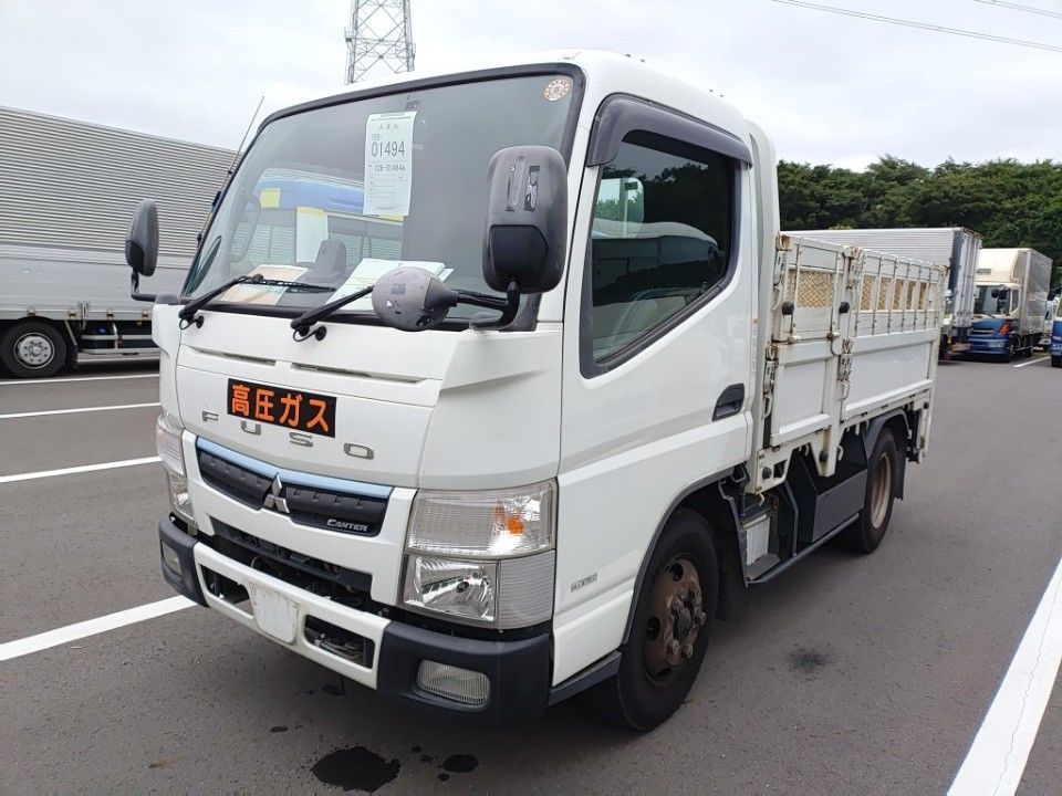 Japan Auction Vehicles 35 2019 Mitsubishi Fuso Canter auction photo