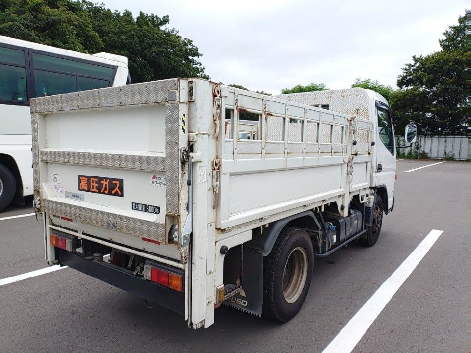 2019 Mitsubishi Fuso Canter auction photo 2