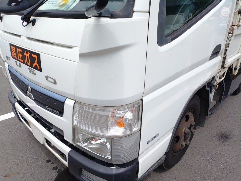 2019 Mitsubishi Fuso Canter auction photo 18