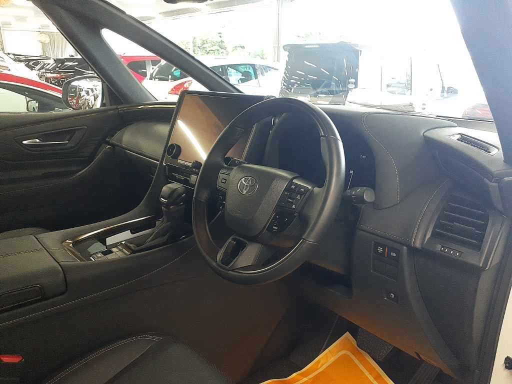 2025 Toyota Alphard Z auction photo 9