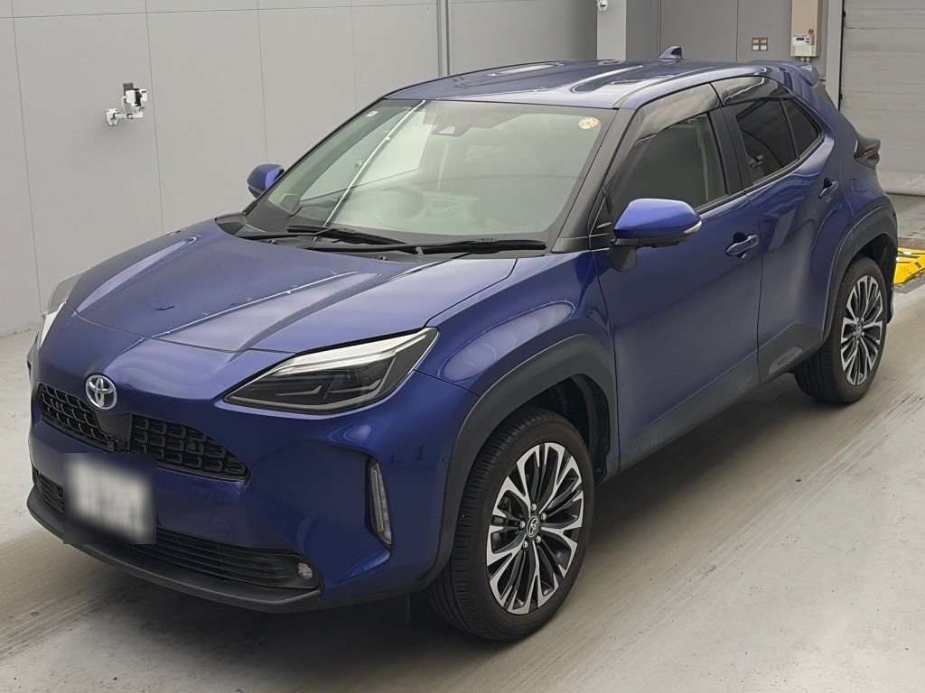 2022 Toyota Yaris Cross ハイブリッドZ Japan auction vehicle