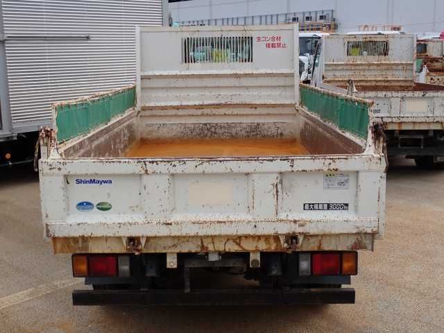 2010 Isuzu Elf 3.0T Dump Truck auction photo 3