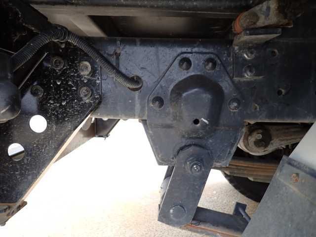 2010 Isuzu Elf 3.0T Dump Truck auction photo 8