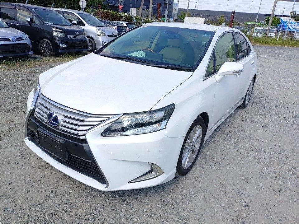 Japan Auction Vehicles 30 2013 Lexus HS auction photo