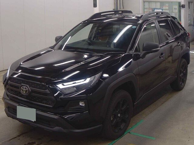2025 Toyota RAV4 HVアドオフローパケ2 4WD auction photo 4