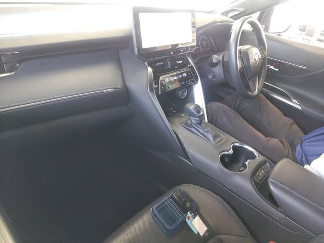 2024 Toyota Harrier Zレザーパッケージ auction photo 3