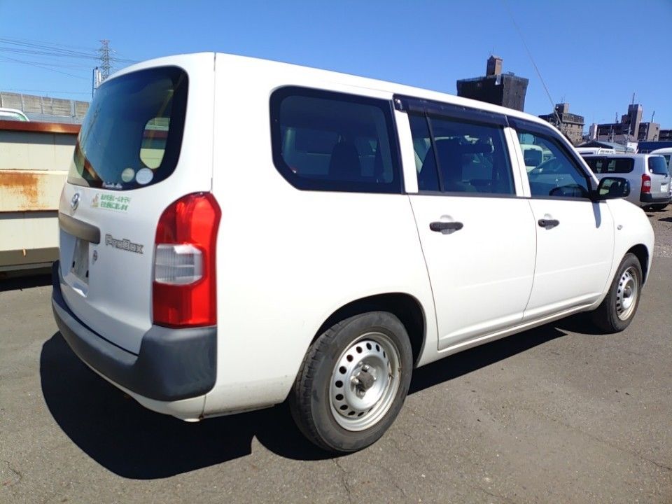 2016 Toyota Probox auction photo 2