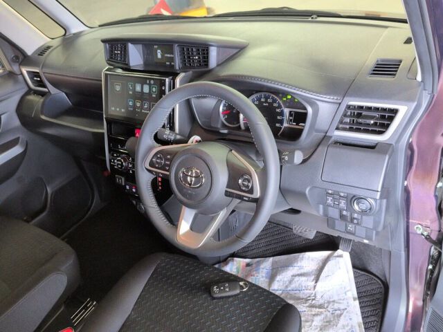 2025 Toyota Roomy カスタムG-T auction photo 3