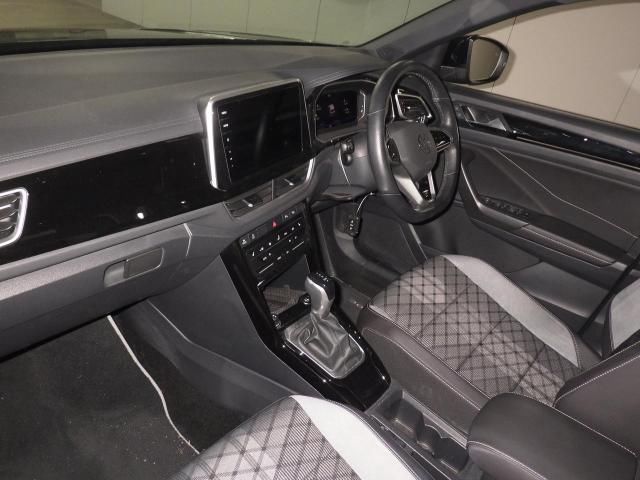 2023 Volkswagen VW T-ロック TDI Rライン auction photo 2