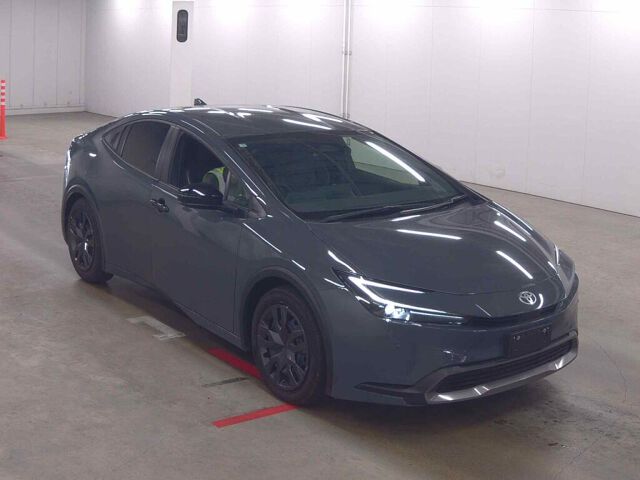 Japan Auction Vehicles 9 2025 Toyota Prius G auction photo