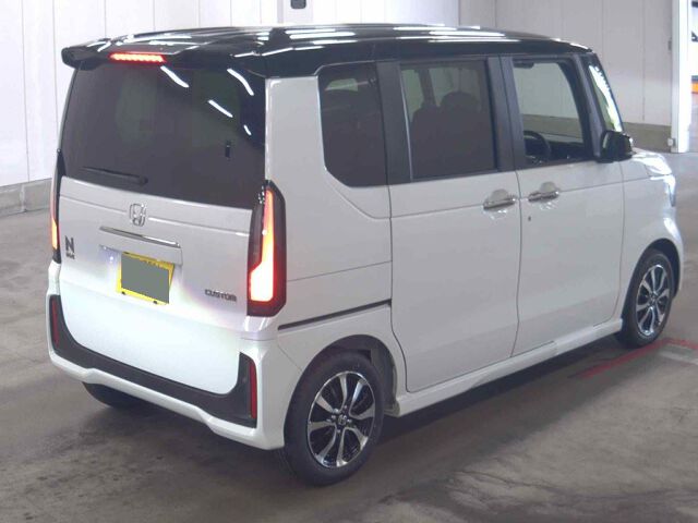 2026 Honda N-BOX Two-tone outfit style auction photo 5