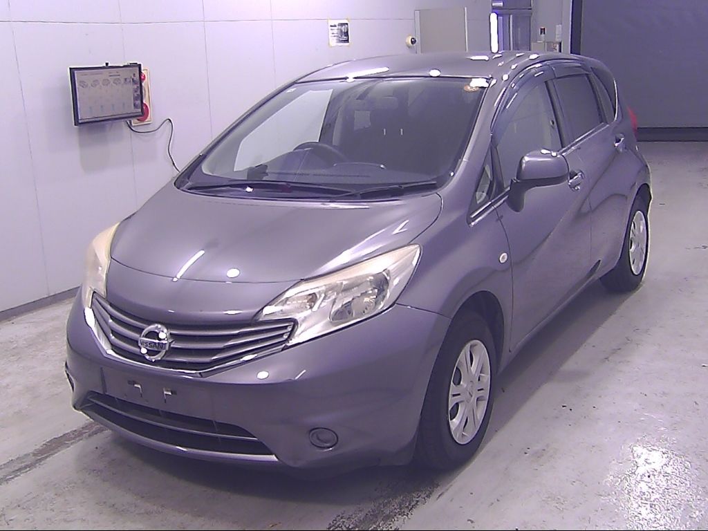 2012 Nissan ノート HB X auction photo 4