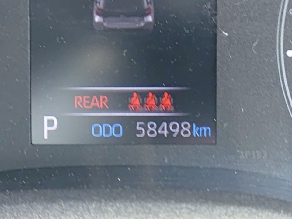 2021 Toyota Yaris auction photo 10
