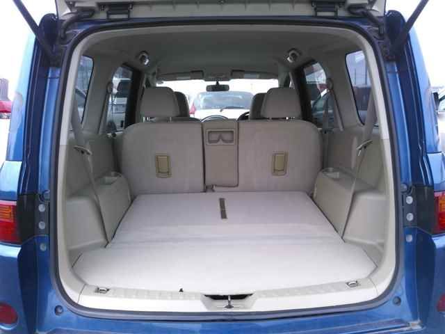 2011 Nissan ラフェスタ ジョイG auction photo 10