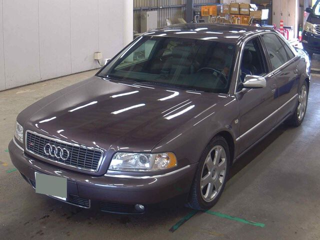2004 Audi S8 Base grade 4WD auction photo 4