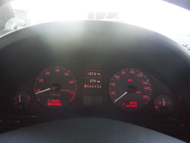 2004 Audi S8 Base grade 4WD auction photo 6