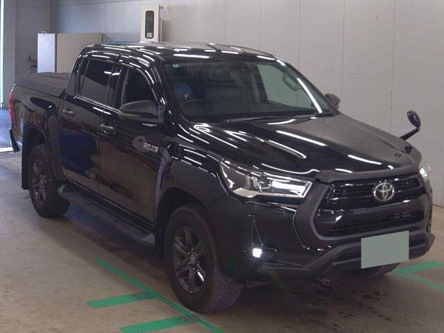 Japan Auction Vehicles 8 2022 Toyota Hilux Z 4WD auction photo