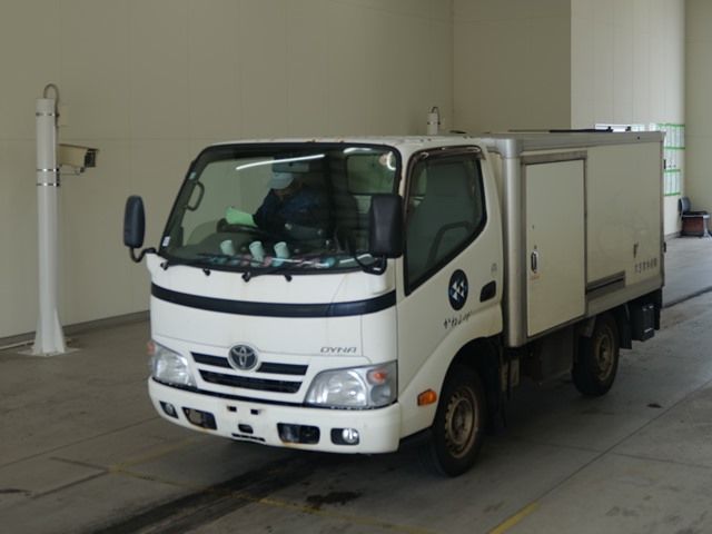 Japan Auction Vehicles 22 2015 Toyota Dyna レイゾウレイトウ auction photo