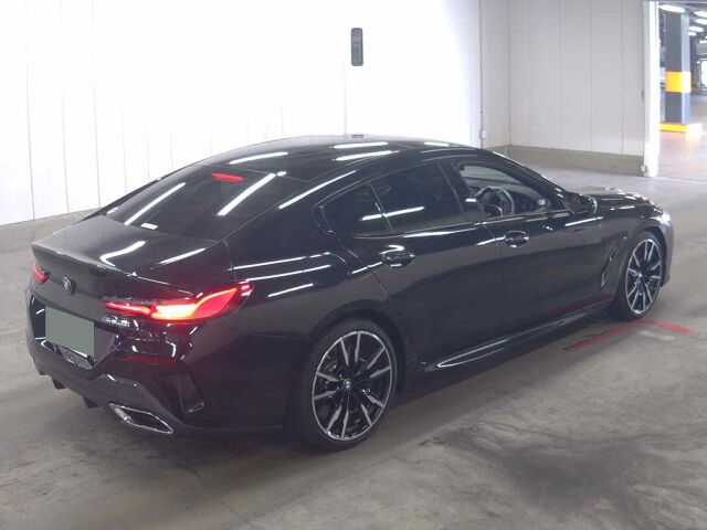 2023 BMW 8 Series M850I XD Gクペ 4WD auction photo 5