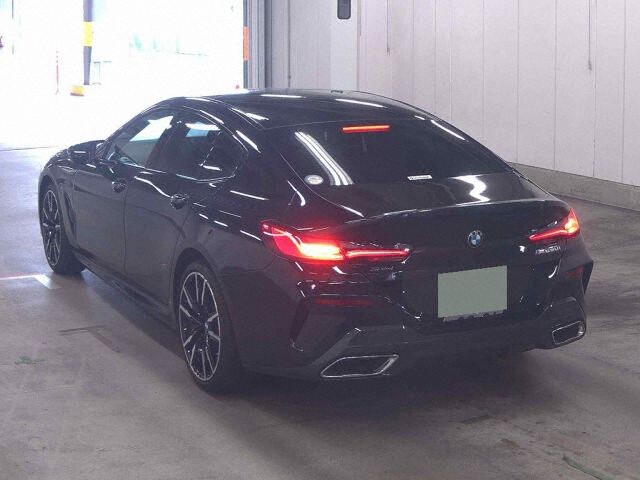 2023 BMW 8 Series M850I XD Gクペ 4WD auction photo 2