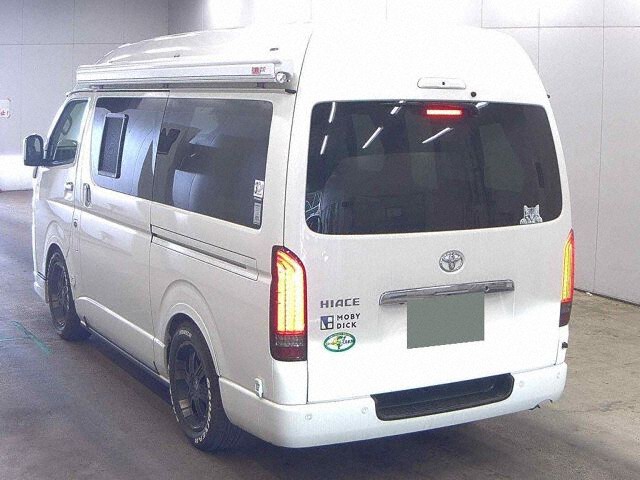 2024 Toyota Hiace DX GLパッケキャンP auction photo 2