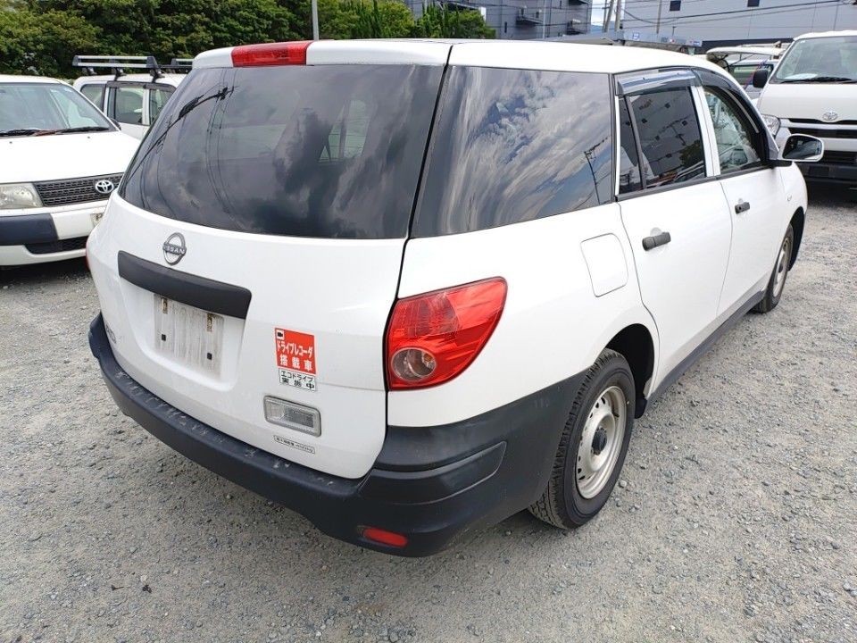 2021 Nissan AD auction photo 2