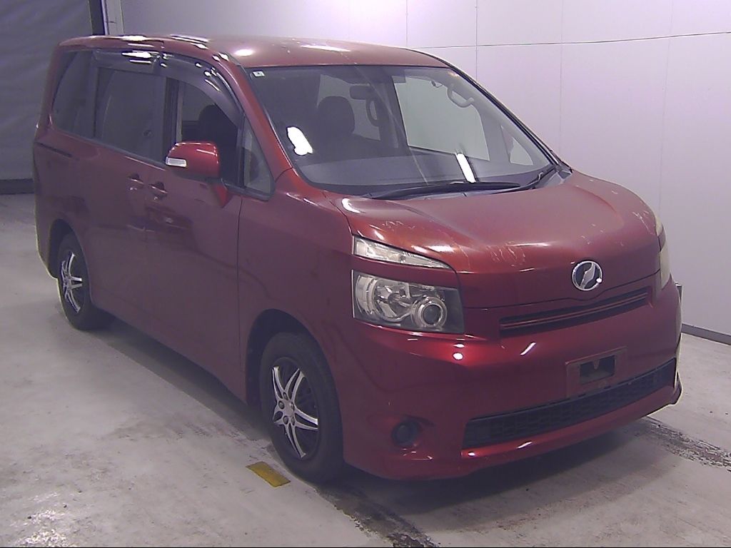 2010 Toyota Voxy XL Edition (8 people) Japan auction vehicle