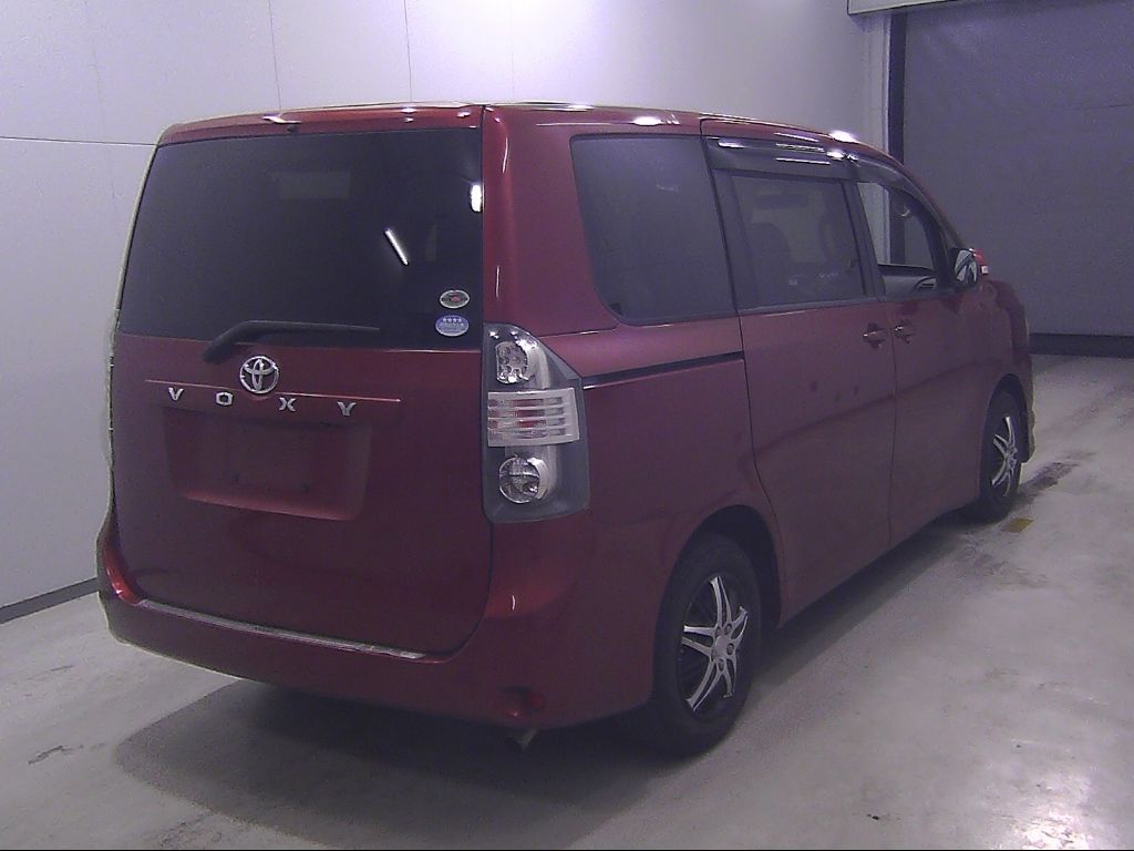2010 Toyota Voxy XL Edition (8 people) auction photo 2