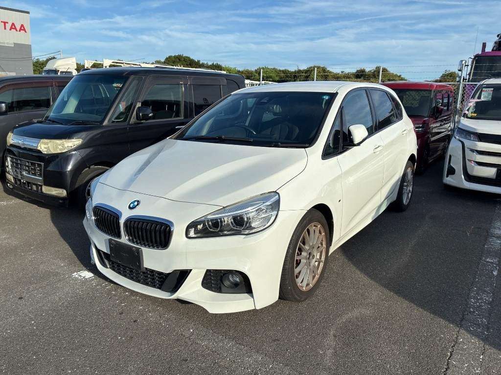 2017 BMW 2 Series 218d Active Tourer M Sport Japan auction vehicle