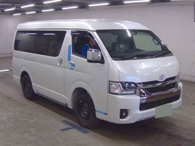 Japan Auction Vehicles 8 2026 Toyota Hiace LスーパーGLダーク2 4WD auction photo