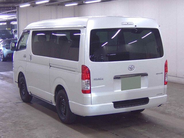 2026 Toyota Hiace LスーパーGLダーク2 4WD auction photo 2