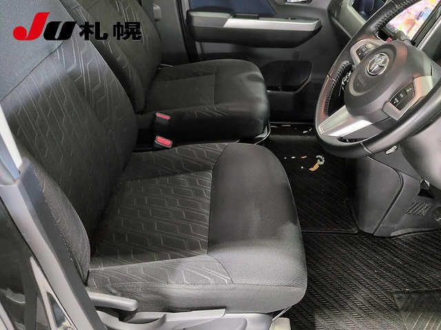2018 Toyota Tank 4WD カスタムG S auction photo 5