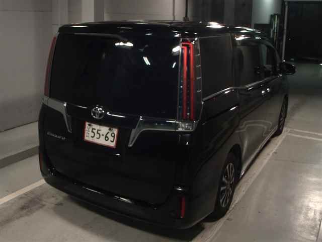 2017 Toyota Esquire Giプレミアムパッケージ auction photo 5