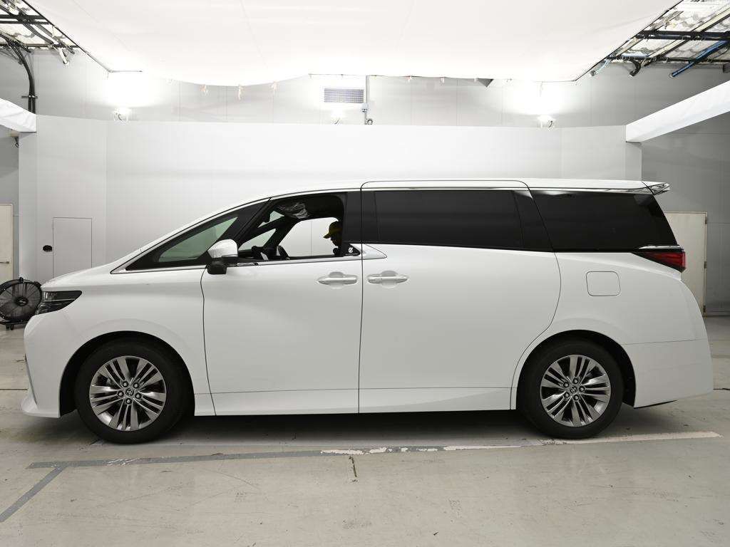2025 Toyota Alphard Z auction photo 4