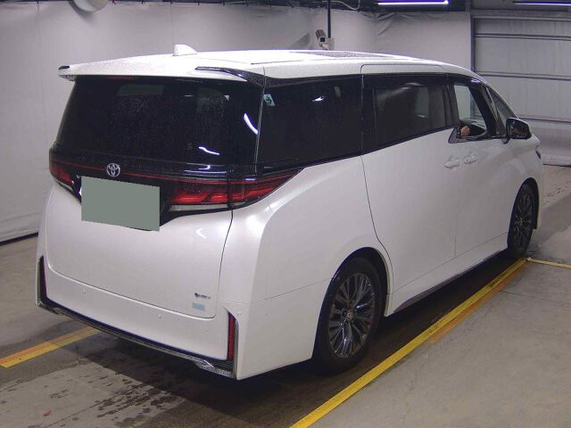 2025 Toyota Vellfire Z Premier auction photo 5
