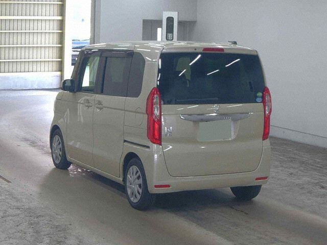 2018 Honda N-BOX G・L Honda Sensing auction photo 2