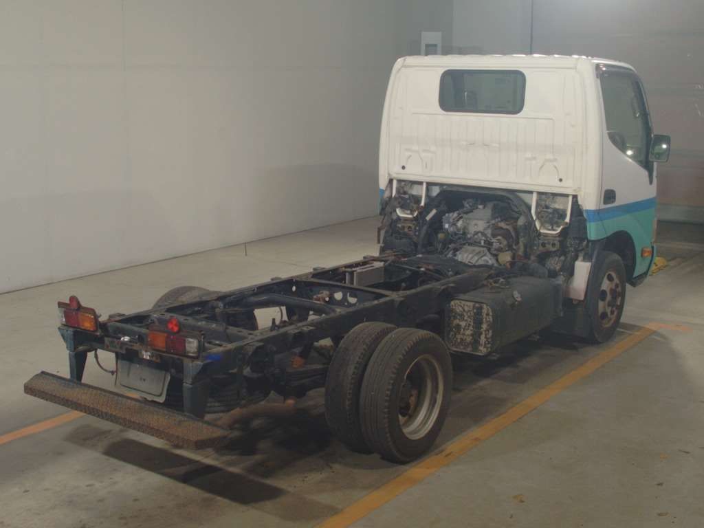 2013 Toyota Dyna chassis auction photo 2