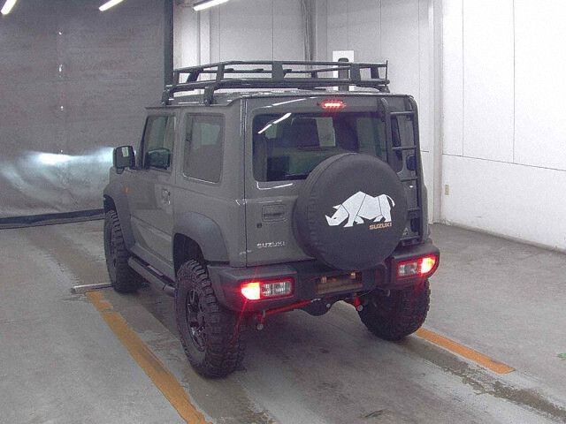 2021 Suzuki Jimny Sierra 4WD auction photo 2