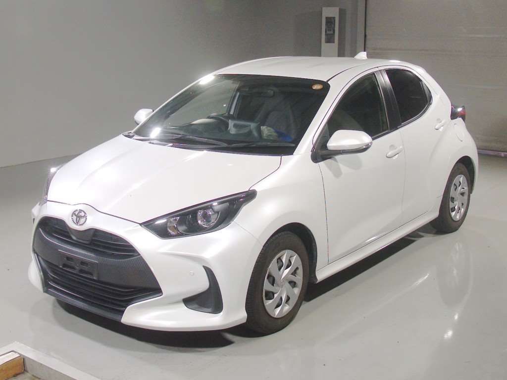 Japan Auction Vehicles 4 2022 Toyota Yaris X auction photo