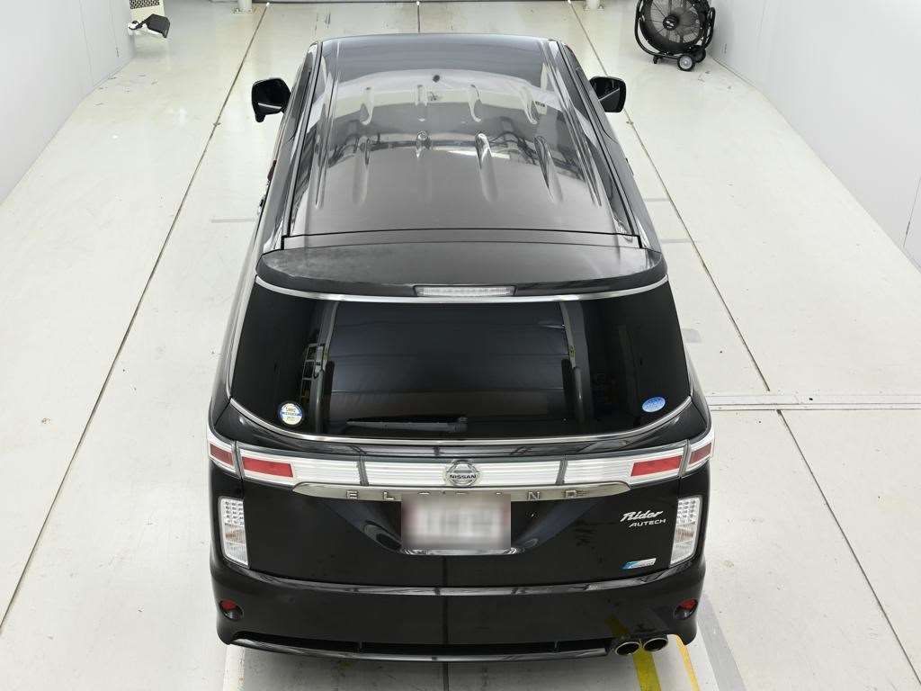 2012 Nissan Elgrand ライダー auction photo 8