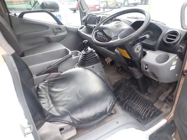 2012 Toyota Dyna 1.85t Panel Van with Refrigeration Unit auction photo 3