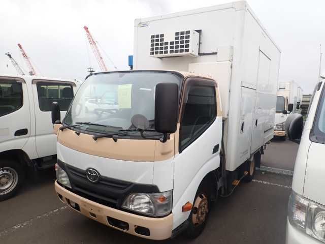 Japan Auction Vehicles 14 2012 Toyota Dyna 1.85t Panel Van with Refrigeration Unit auction photo
