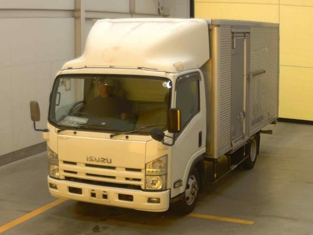 2008 Isuzu Elf バン Japan auction vehicle