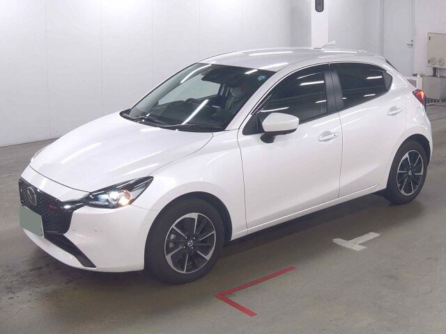 2025 Mazda 2 15 Sport auction photo 4