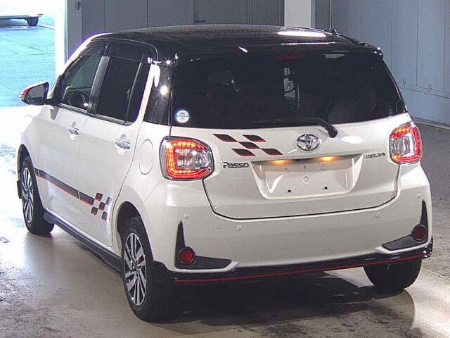 2021 Toyota Passo Moda G Package auction photo 2