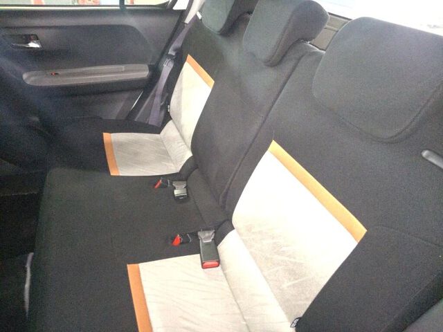 2021 Toyota Passo Moda G Package auction photo 6