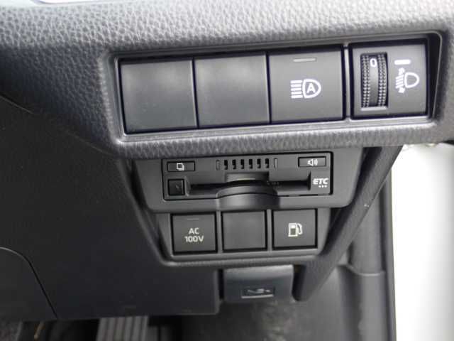 2024 Toyota Prius X auction photo 8