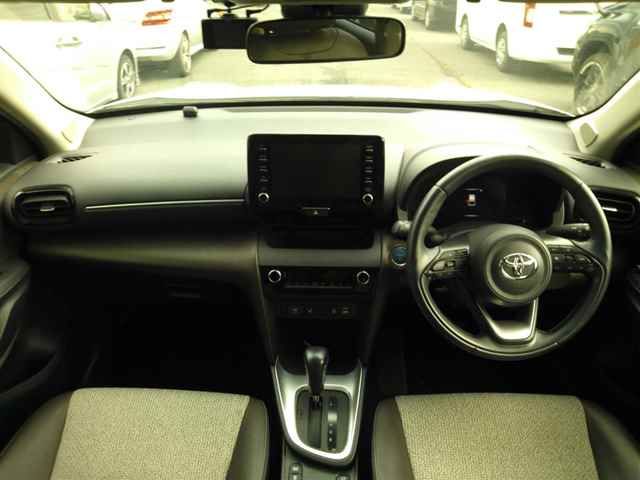2021 Toyota Yaris Cross Hybrid Z auction photo 8