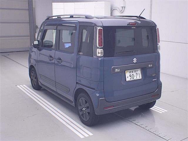 2022 Suzuki スペーシアギア ハイブリッドXZ auction photo 2